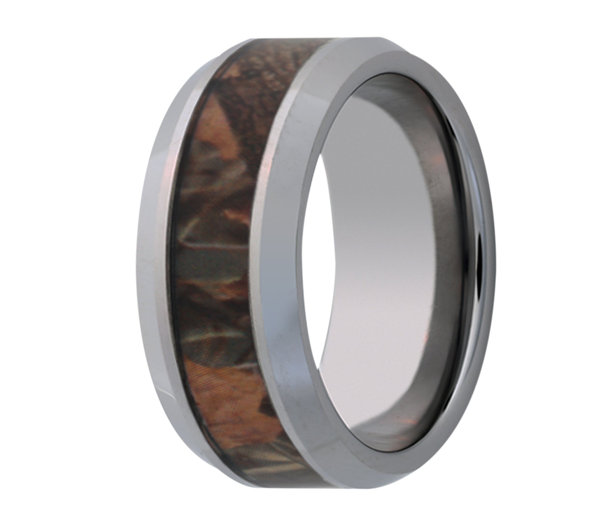 Tungsten Camo Timber Leaf Beveled Edge Ring