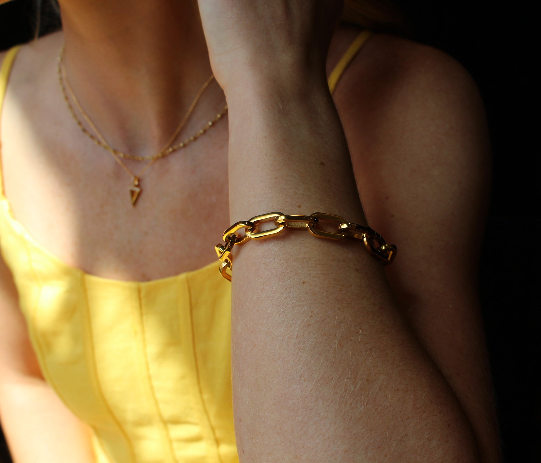 Paperclip Heavy Link Gold Bracelet