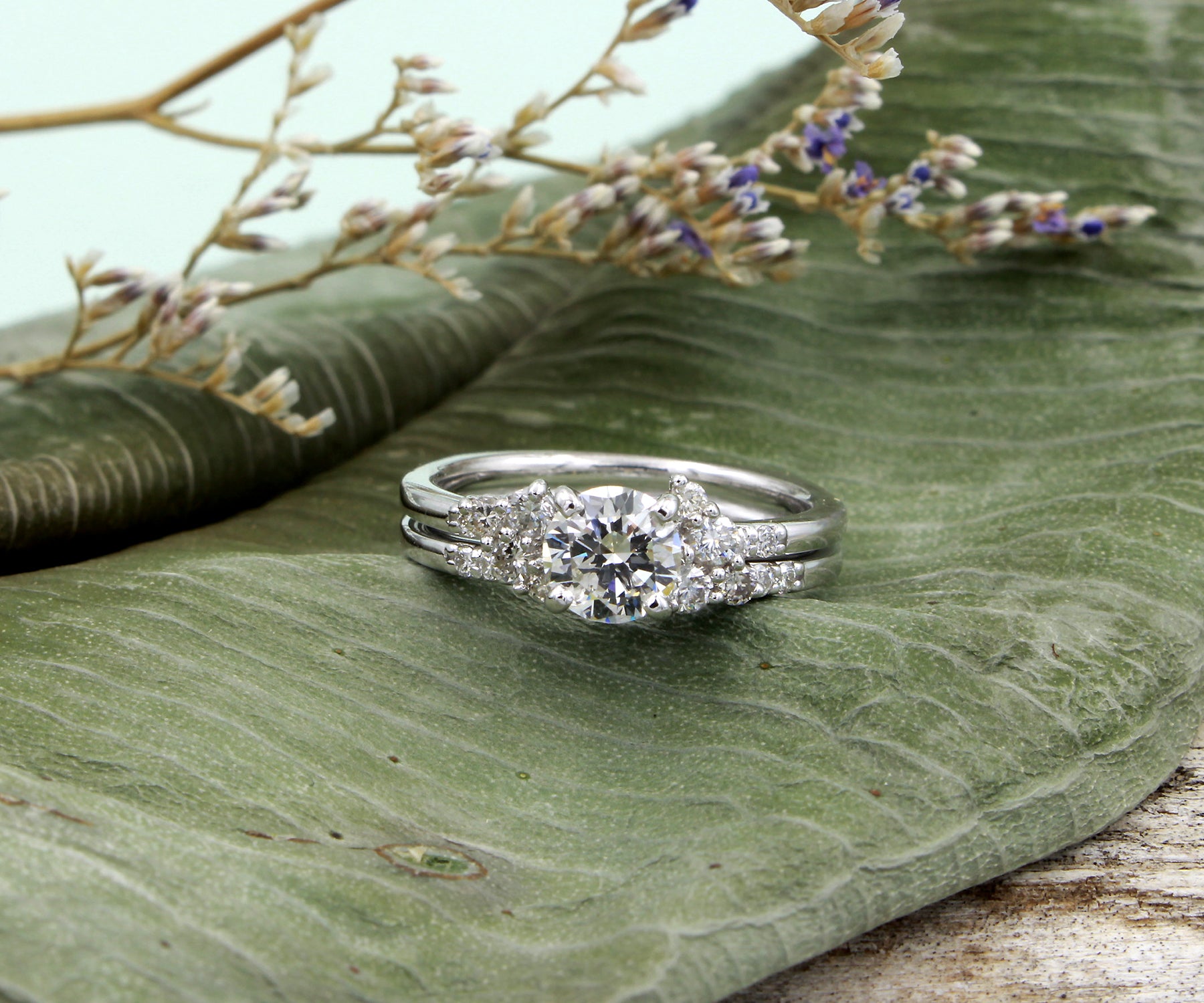 Interlocking Floral Cluster Wedding Ring
