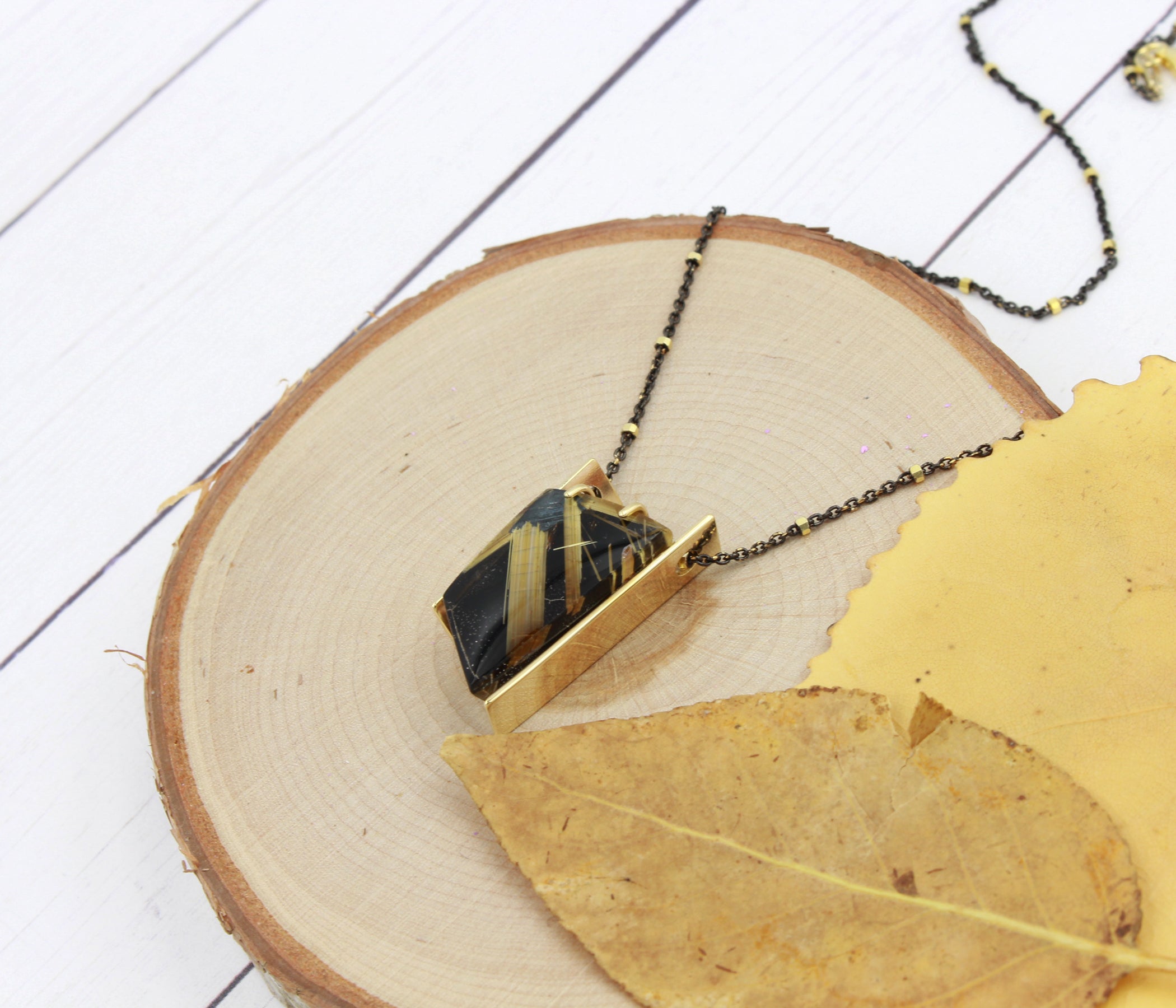 Double Bar Rutilated Quartz Onyx Gold Necklace