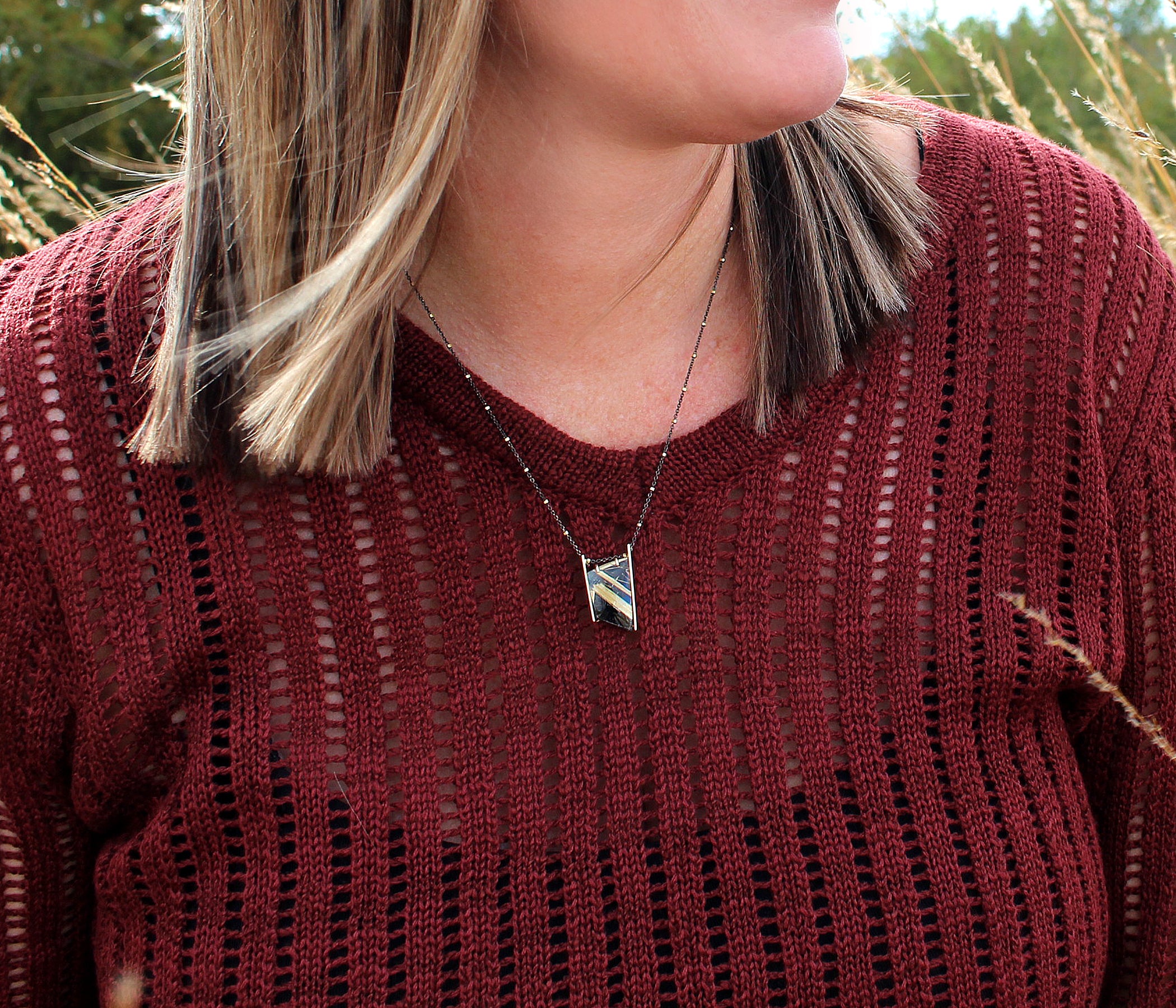 Double Bar Rutilated Quartz Onyx Gold Necklace