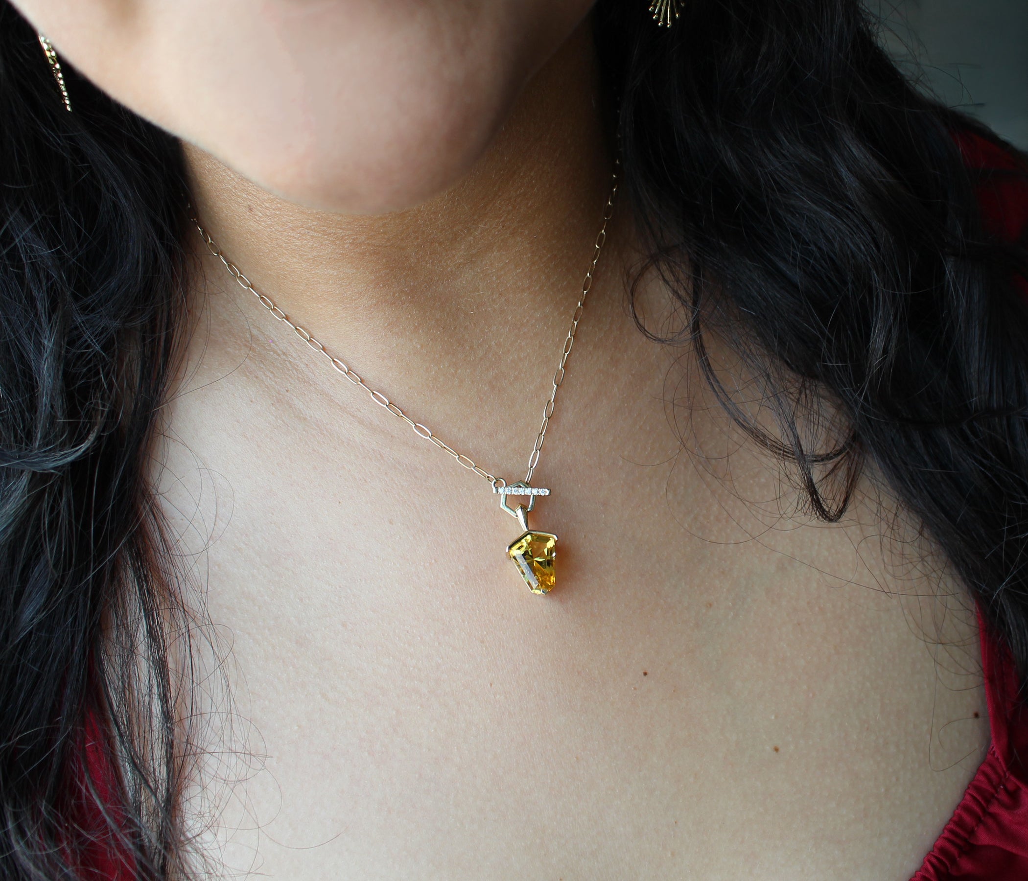 Golden Beryl Diamond Toggle Gold Necklace