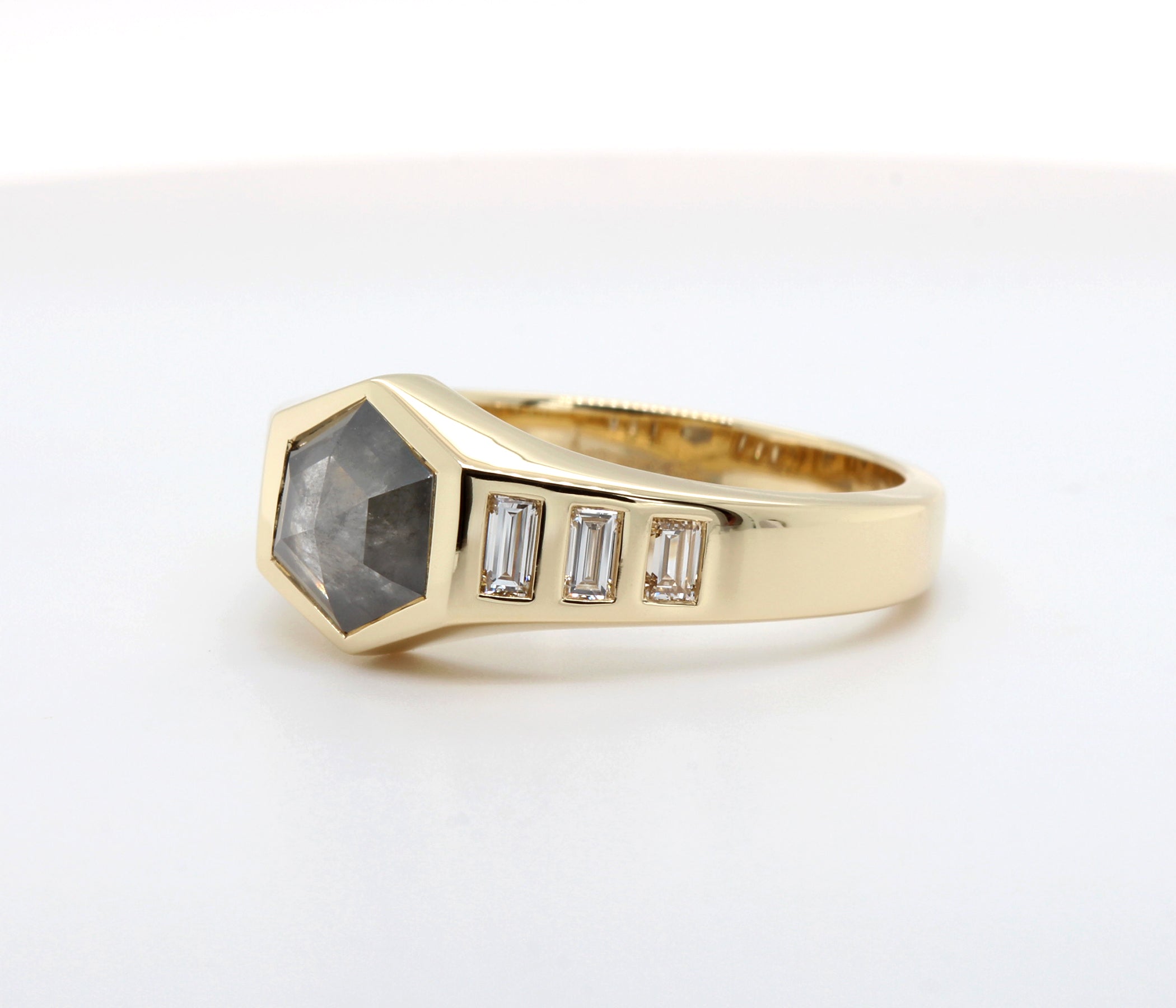 Hexagon Pepper Diamond Men's Wedding Ring