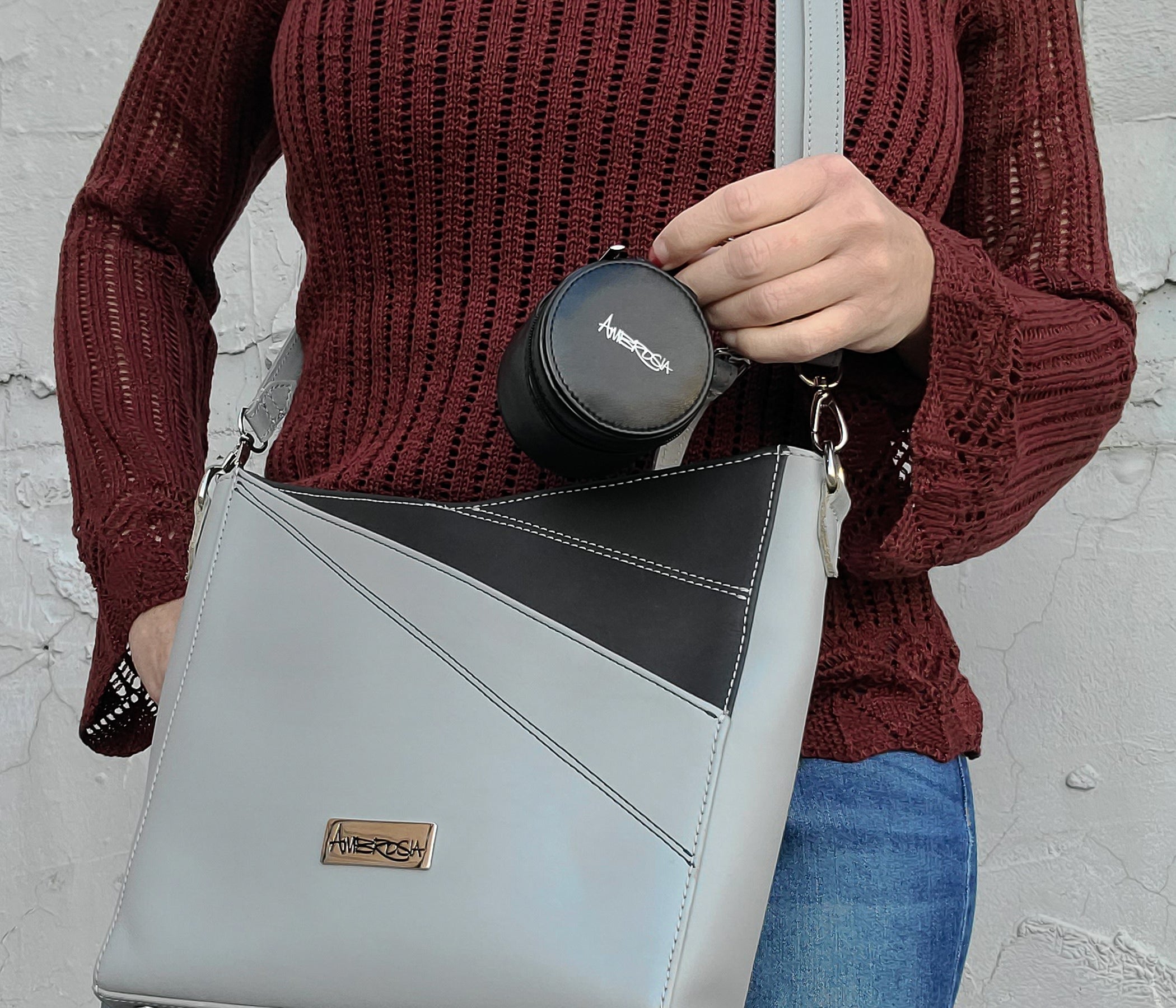 Mini Round Travel Jewelry Keychain Case