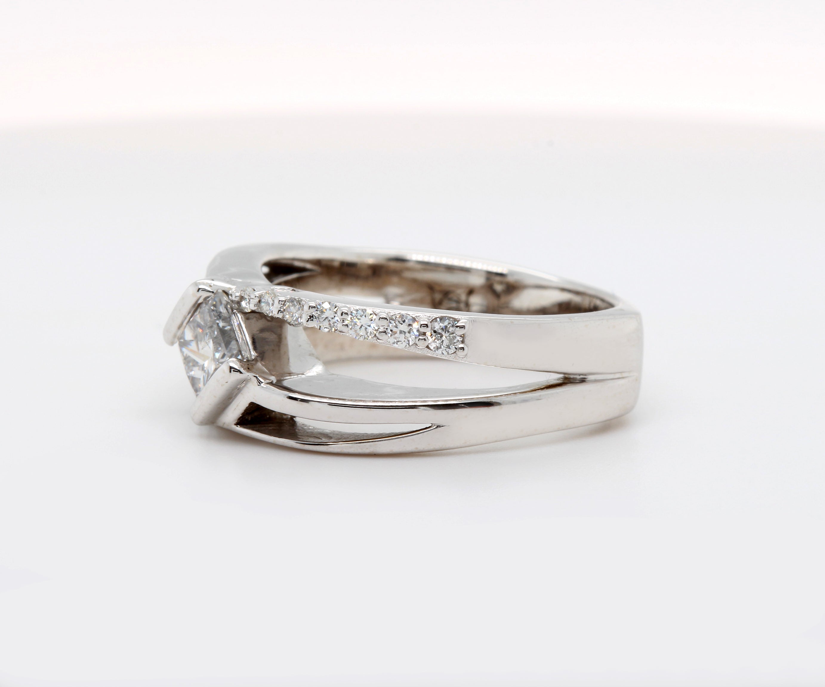 Modern Open Twist Princess Diamond Wedding Ring