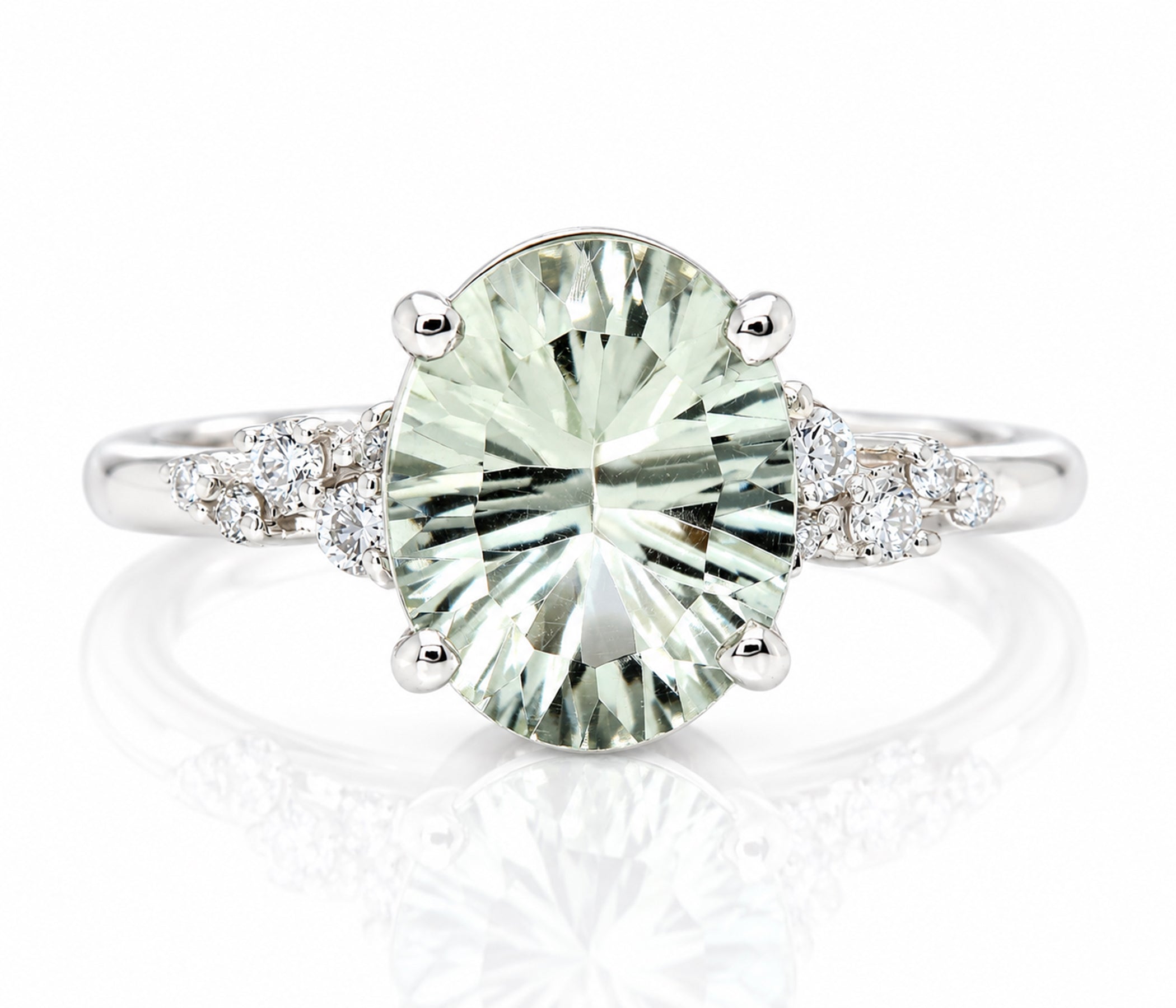 Starburst Green Amethyst Staggered Diamond Ring