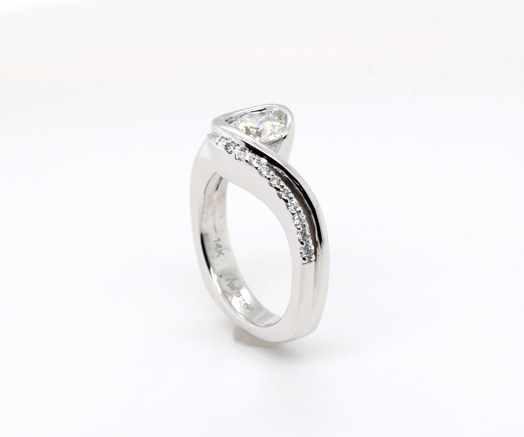 Multirow Swirl Diamond Custom Wedding Ring