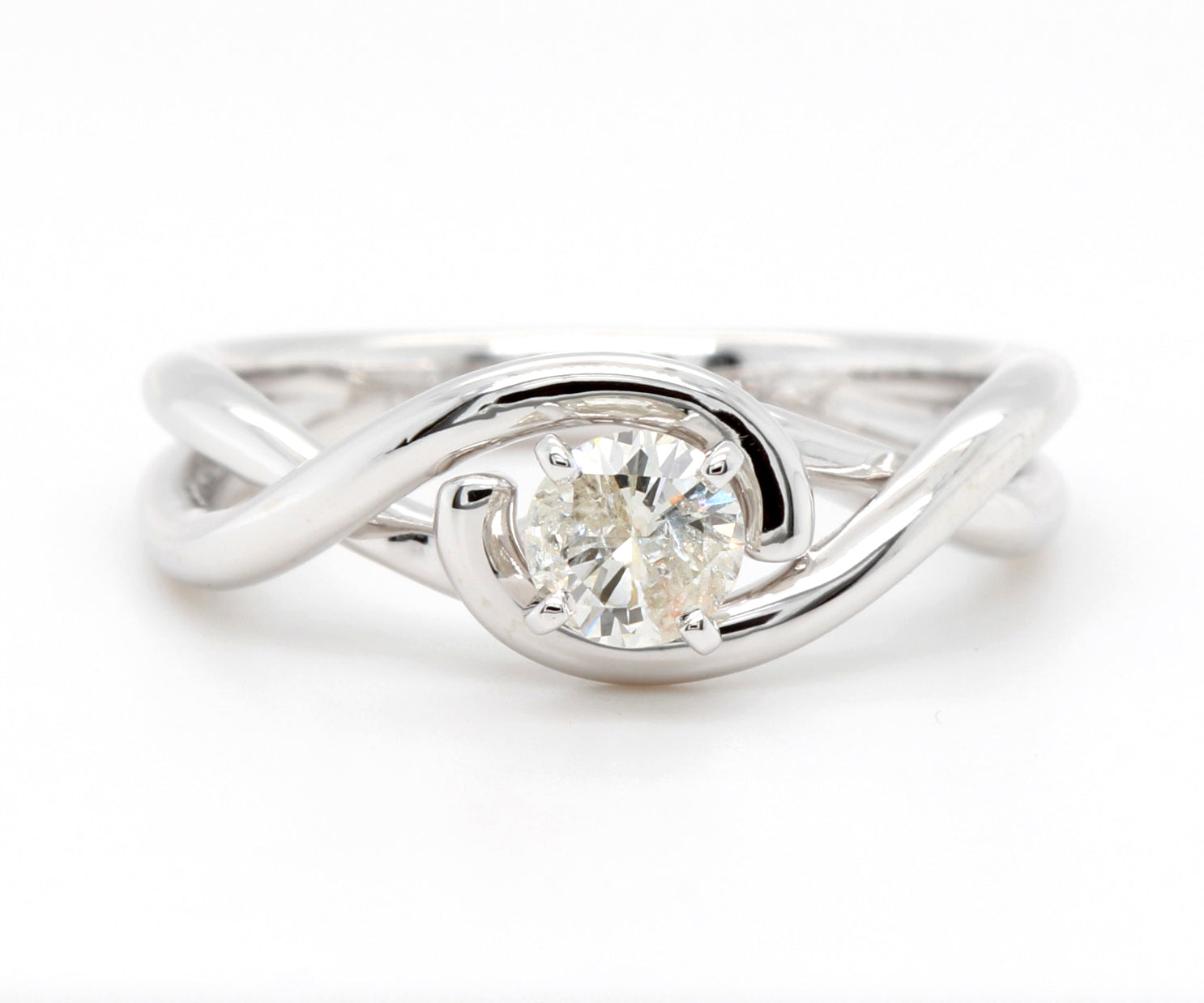 Swirl Weaved Solitaire Diamond Ring