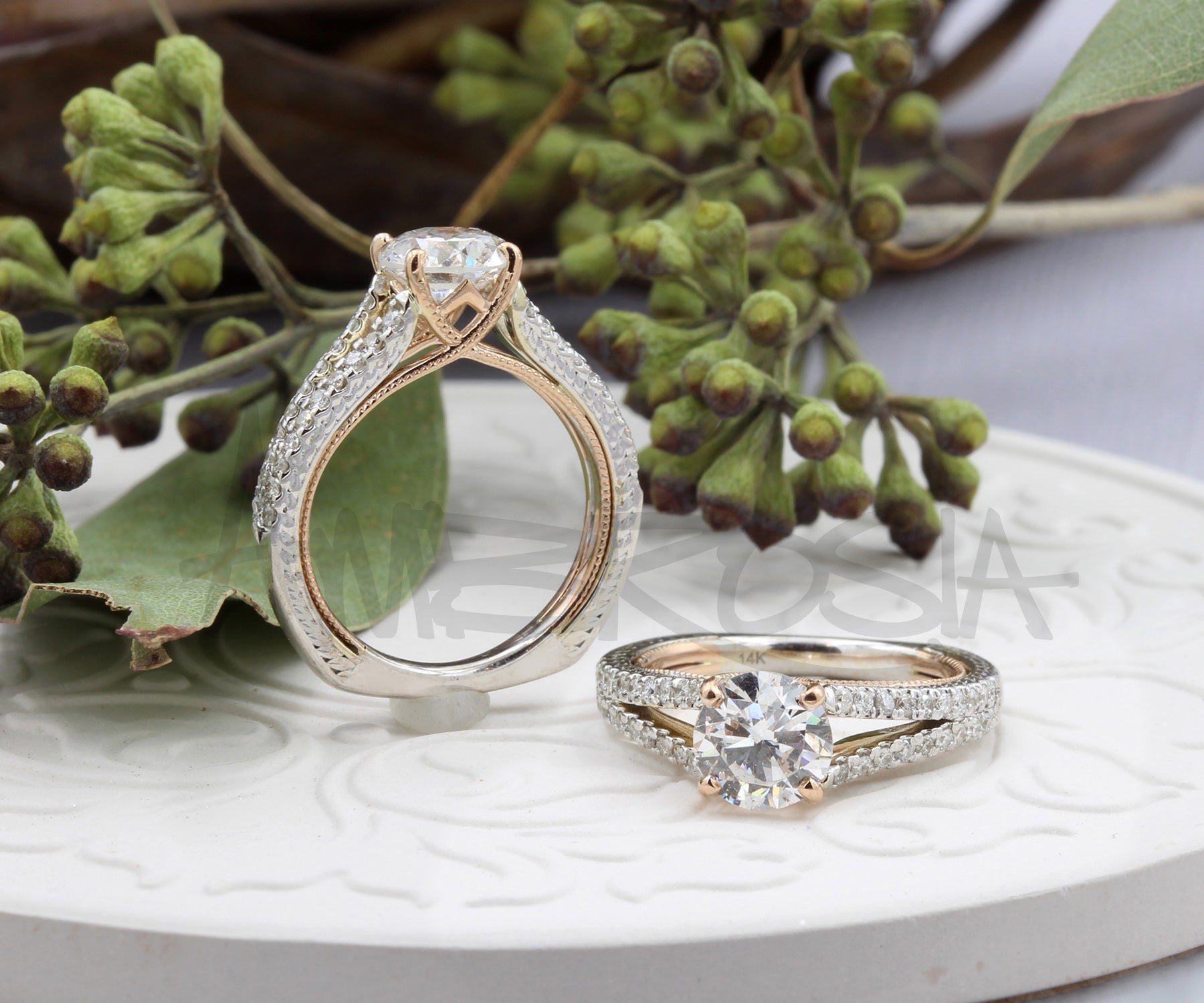 Classic Split Shank Diamond White Rose Gold Wedding Ring
