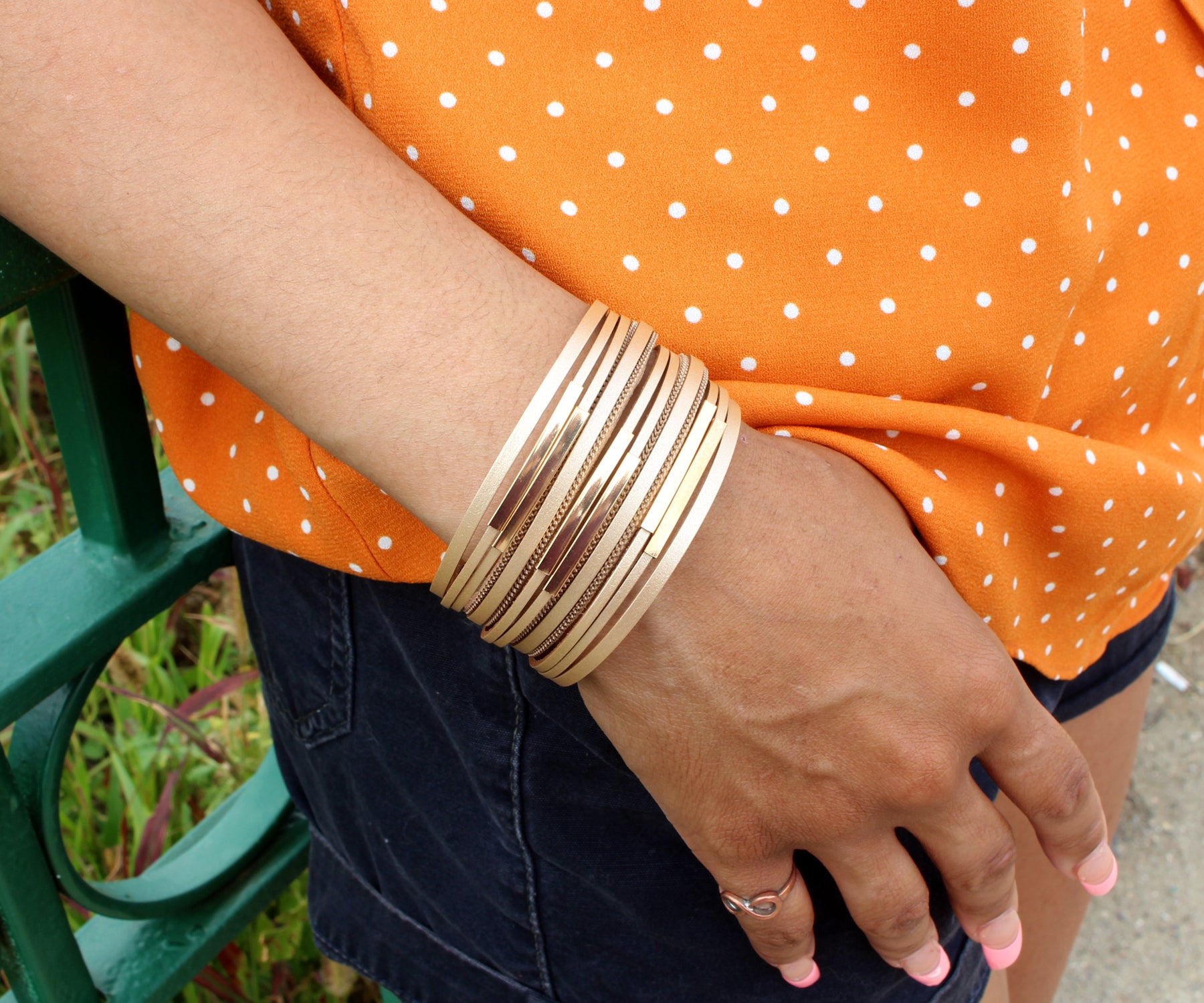 Sleek Gold Bar Tan Leather Bracelet