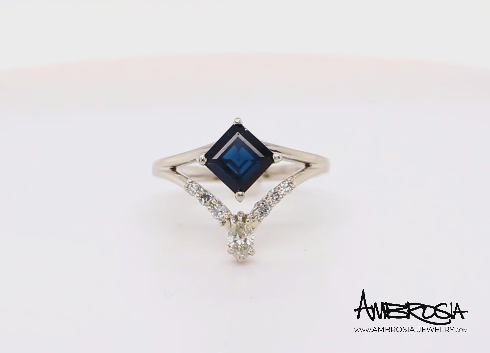 Deep Blue Sapphire V-shaped Diamond Double Ring