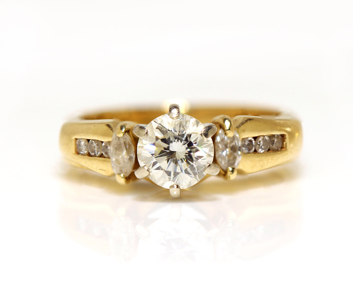Custom Diamond Gold Wedding Band