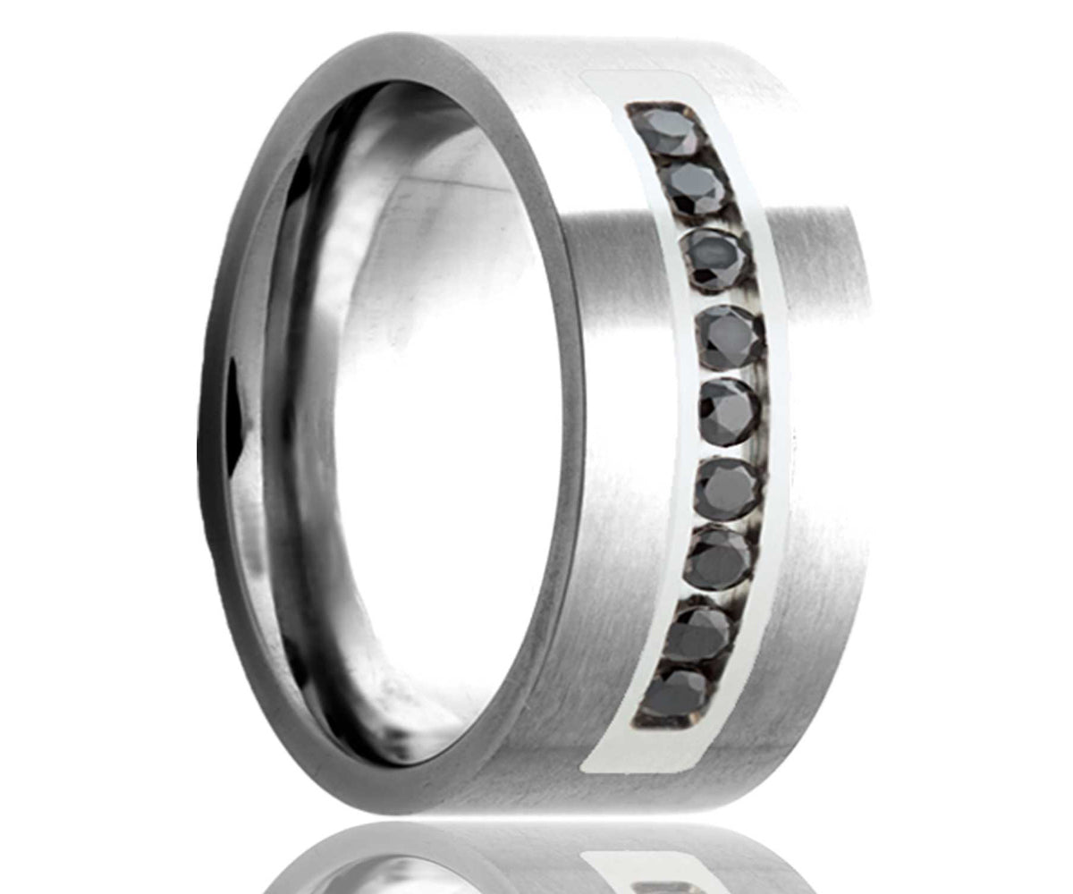 Anillo de borde plano con incrustaciones de paladio y diamantes negros de cobalto