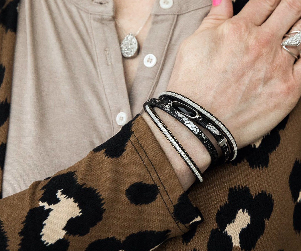 Animal Print Black Gem Sparkly Bracelet