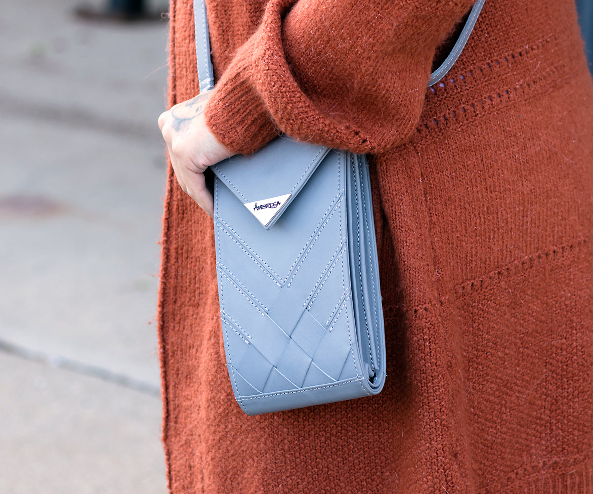 Bolso bandolera de piel auténtica entrecruzado Galloper gris