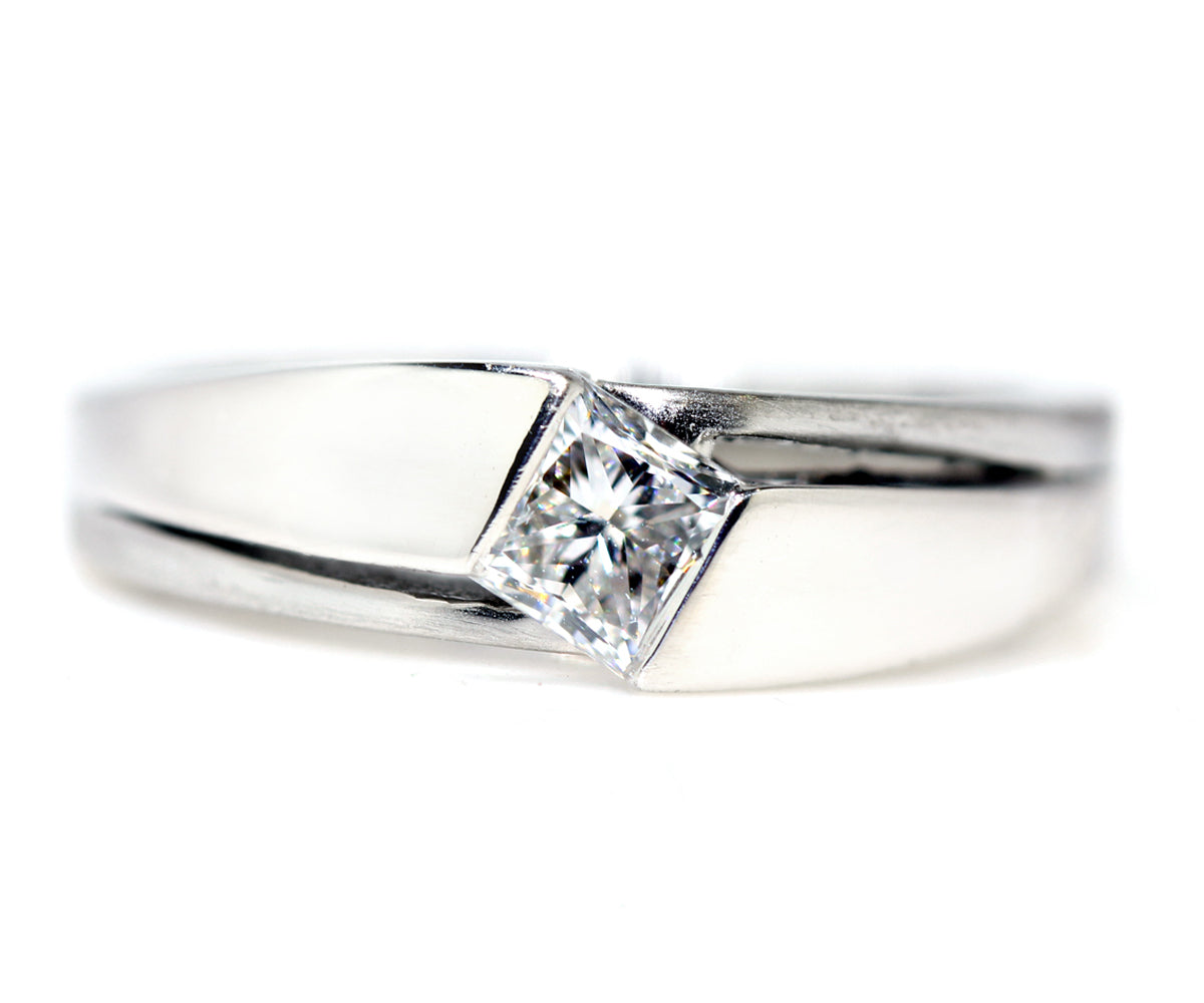 angular modern contemporary princess cut diamond solitaire engagement ring