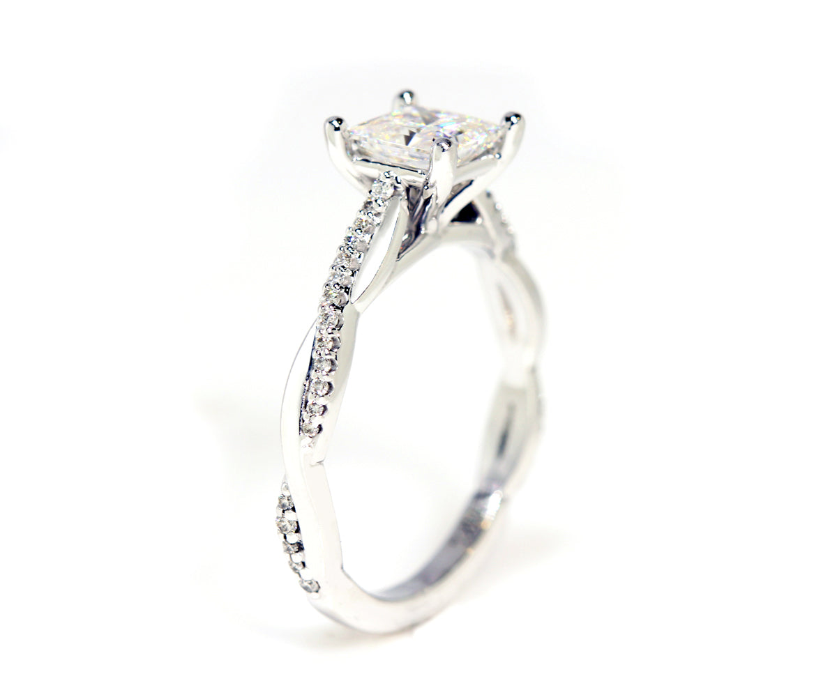 Princess Moissanite Diamond Twist Wedding Ring