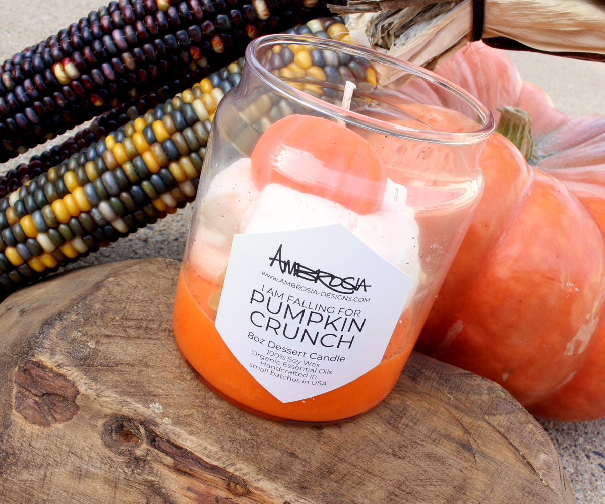 Enamorándose de la vela Pumpkin Crunch