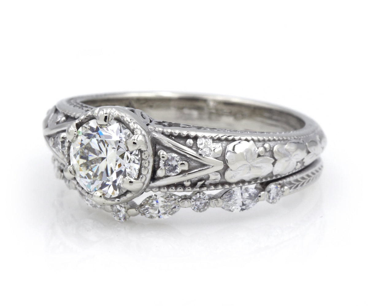 Vintage Floral Filigree Engraved Wedding Ring Set