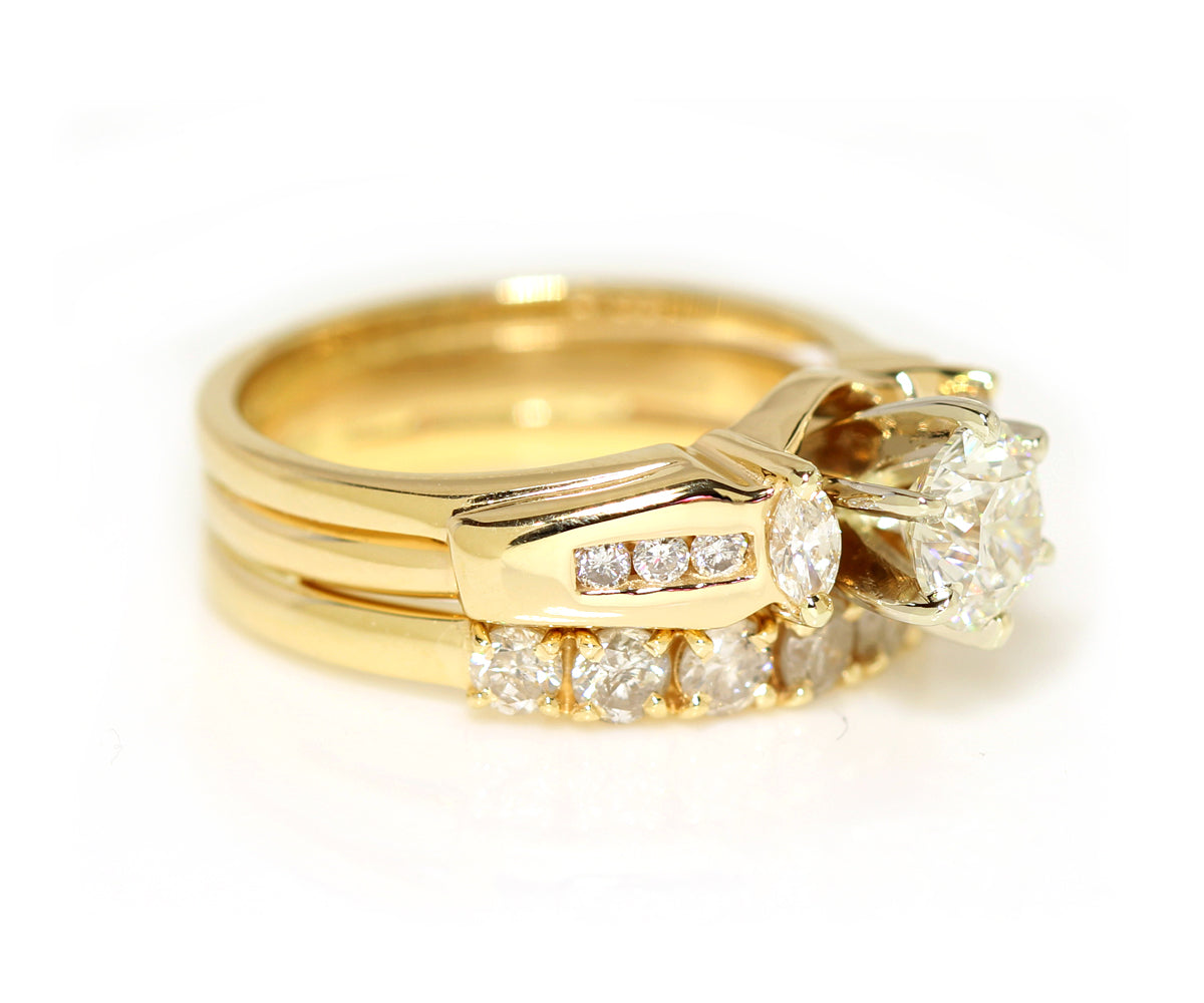 Custom Diamond Gold Wedding Band