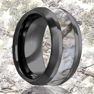 Beveled edge Black Diamond Ceramic ring all high polish with a 3mm camouflage inlay.