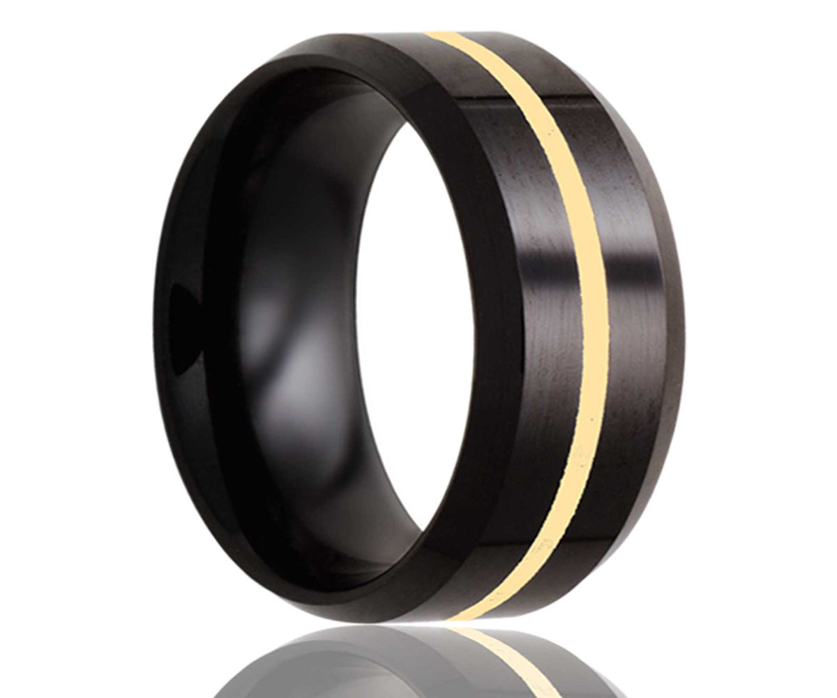 Anillo de cerámica con incrustaciones de oro y borde biselado negro
