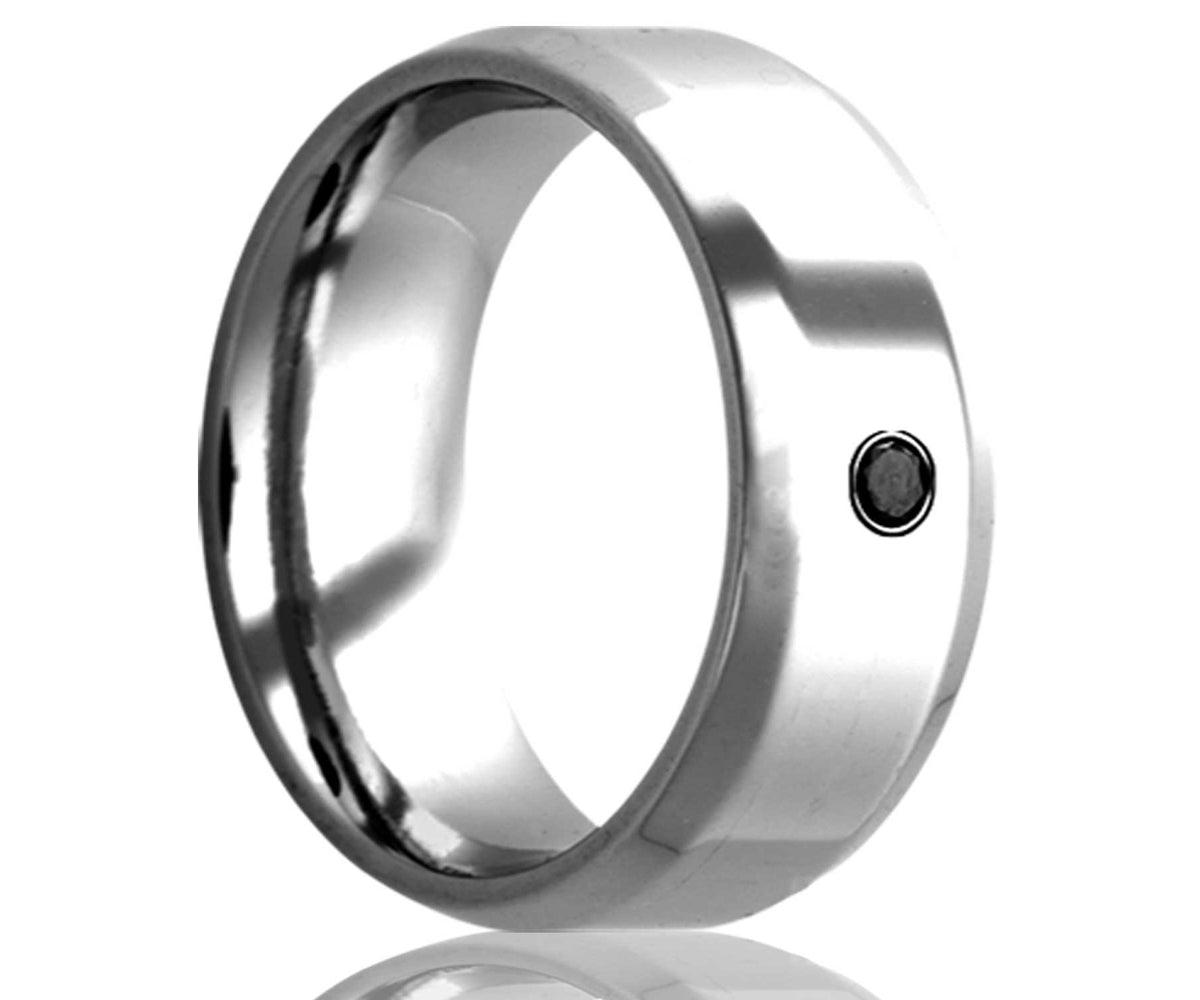 Anillo con borde biselado y diamante negro cobalto