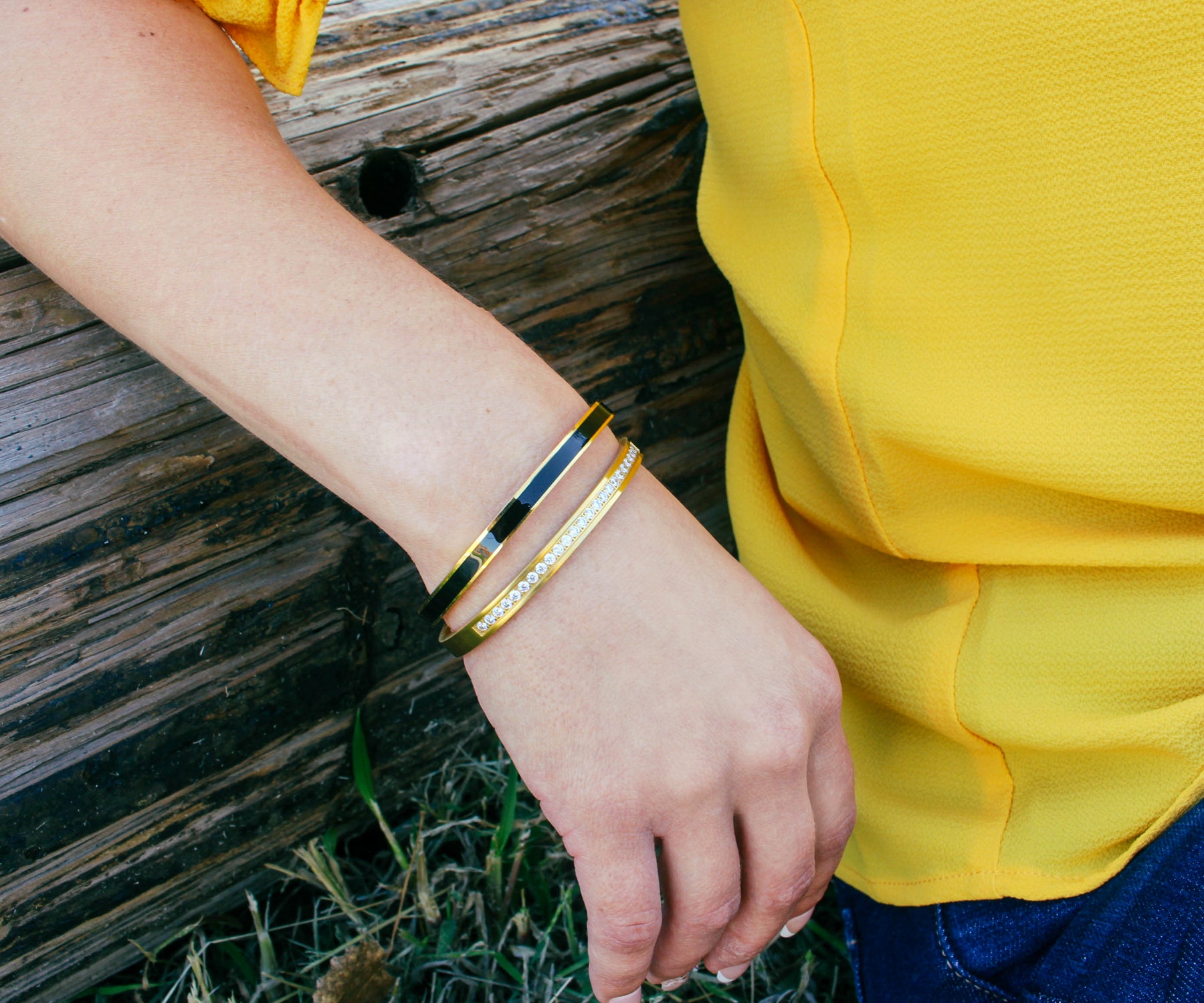 Black Enamel Gold Bangle Bracelet