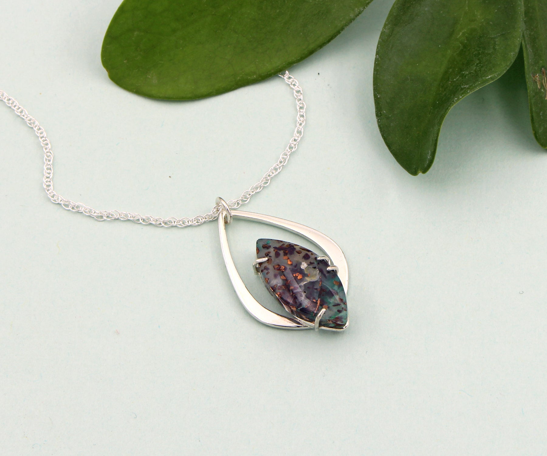 Collar rectangular de plata con crisocola