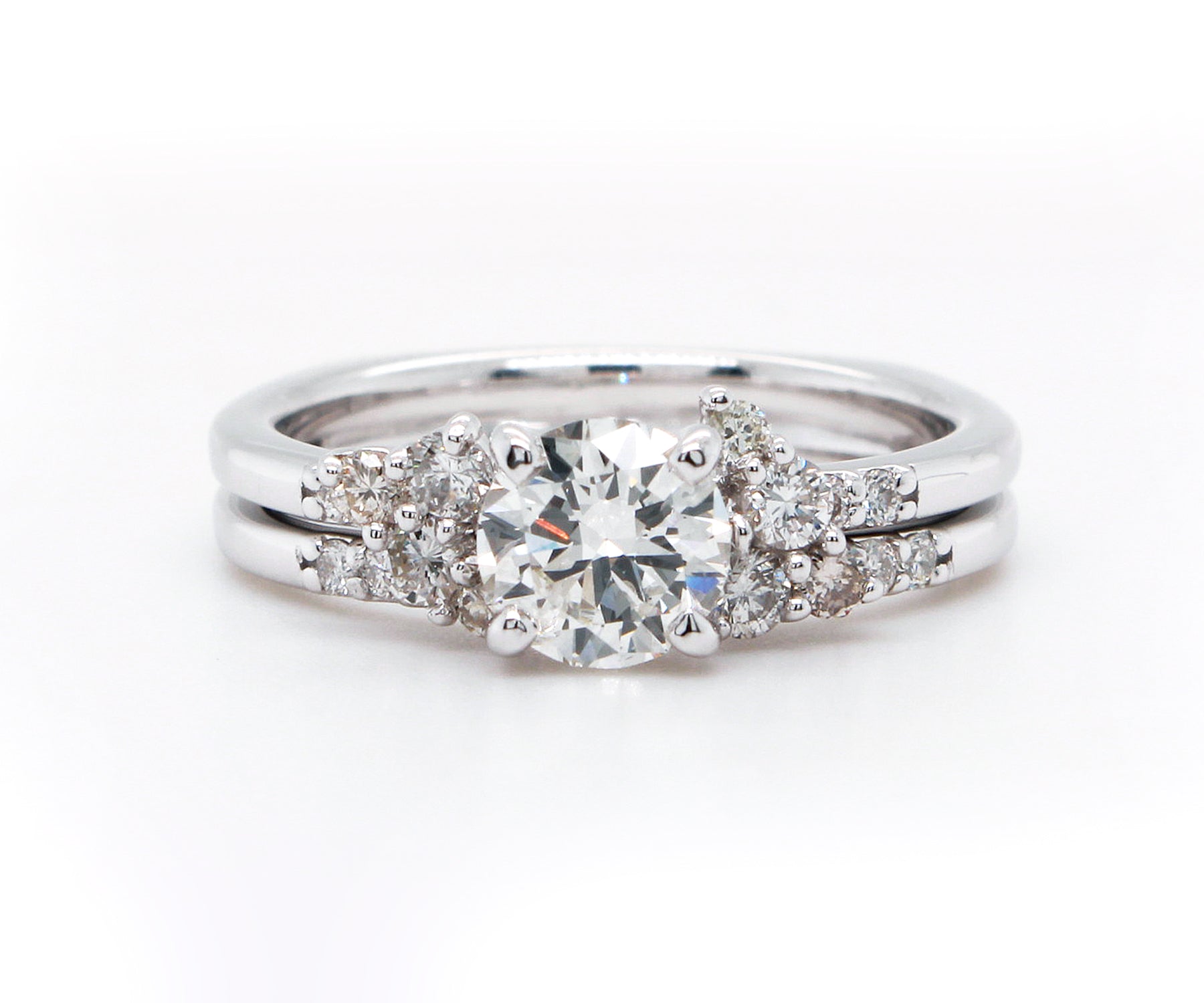 Interlocking Floral Cluster Wedding Ring