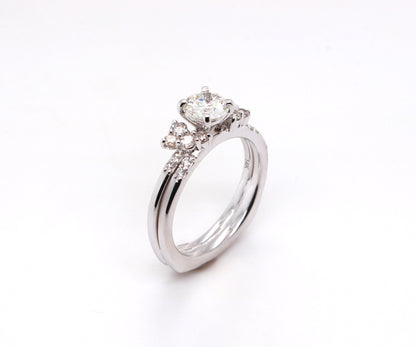 Interlocking Floral Cluster Wedding Ring