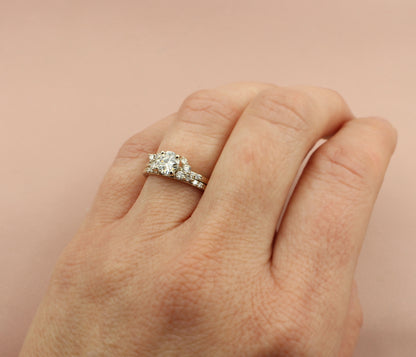 Interlocking Floral Cluster Wedding Ring