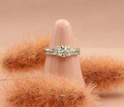 Interlocking Floral Cluster Wedding Ring