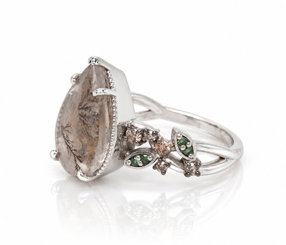 Anillo Art Déco dorado con halo de ágata musgosa y hexágono