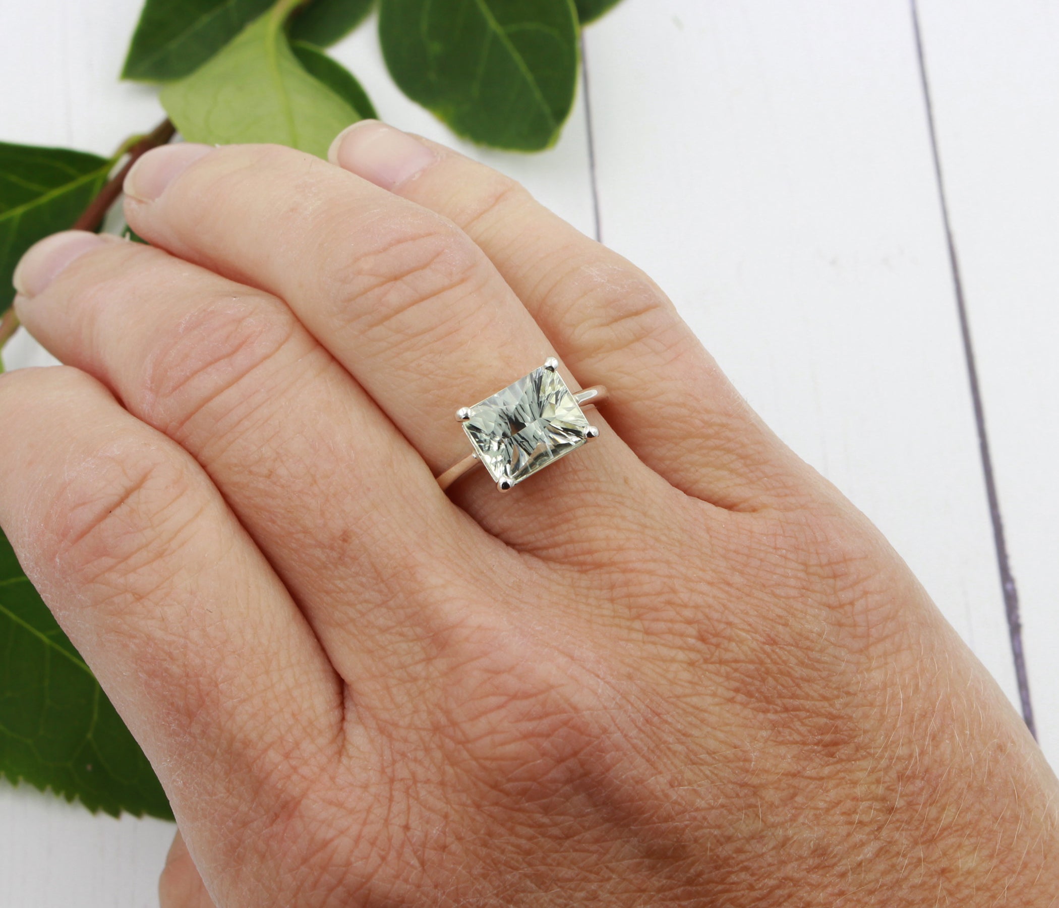 Starburst Green Amethyst Rectangle Solitaire Ring
