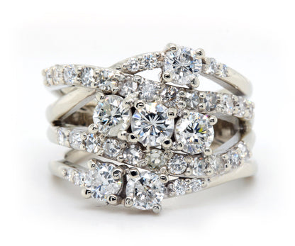 Rediseño de anillo de bodas de diamantes con tejido de varias filas