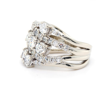 Rediseño de anillo de bodas de diamantes con tejido de varias filas