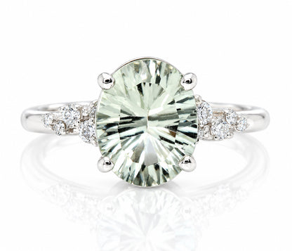Starburst Green Amethyst Staggered Diamond Ring