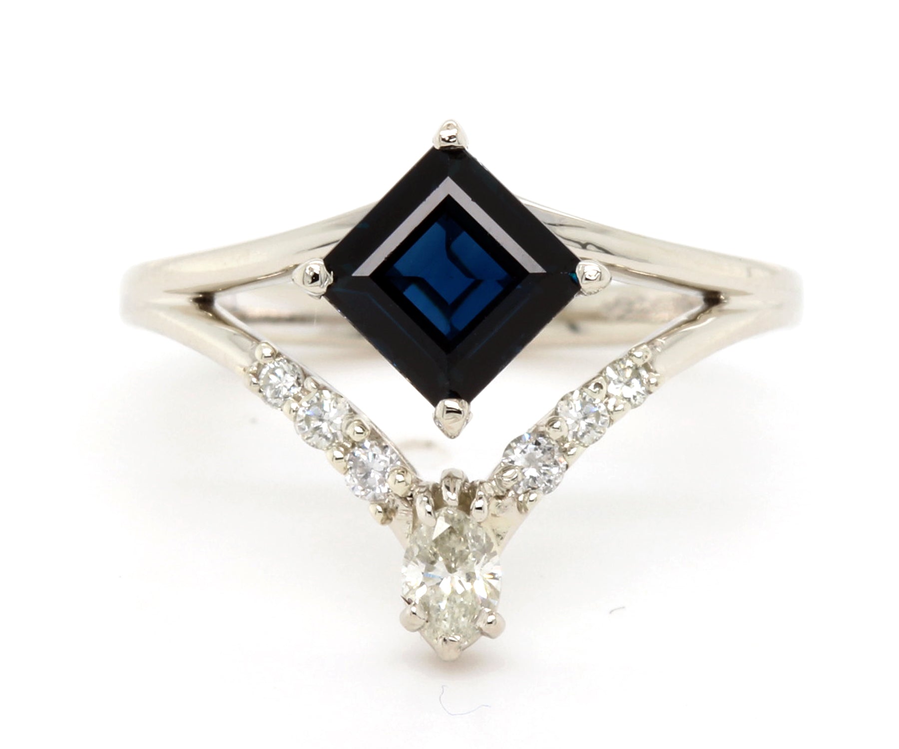 Deep Blue Sapphire V-shaped Diamond Double Ring