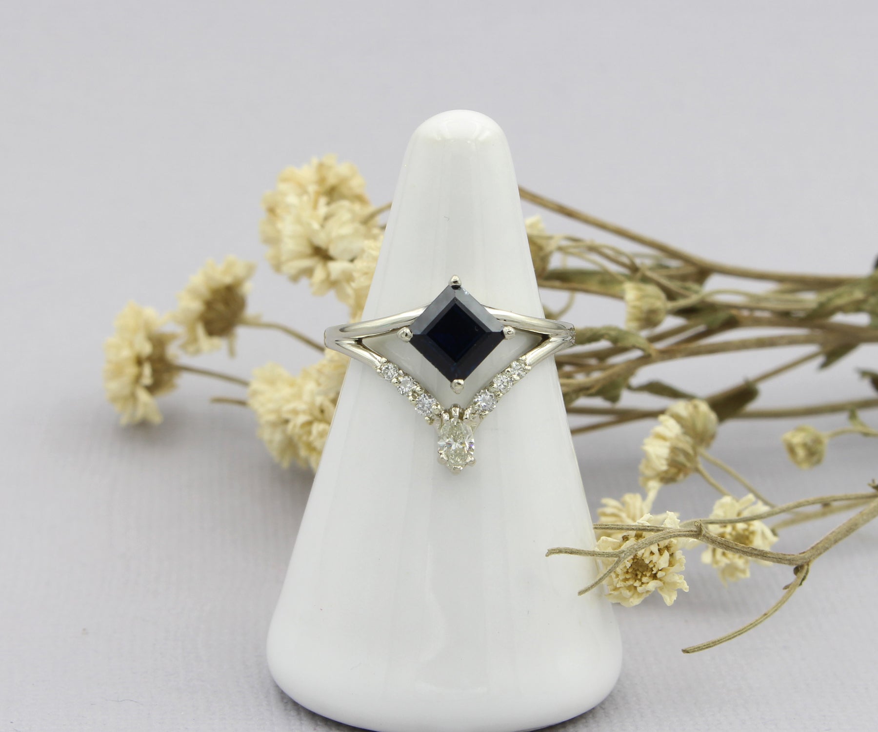 Deep Blue Sapphire V-shaped Diamond Double Ring