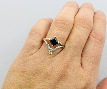 Deep Blue Sapphire V-shaped Diamond Double Ring