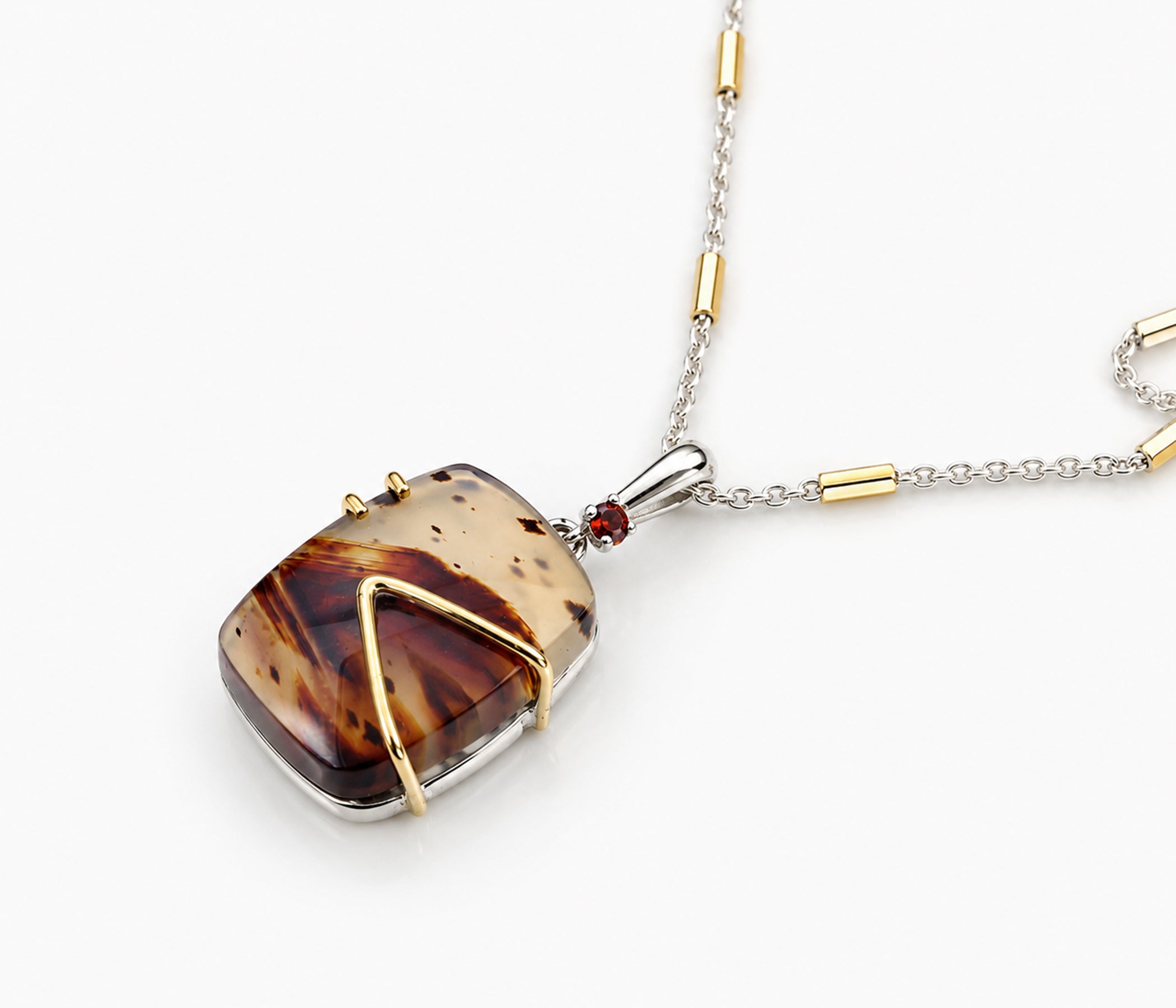Small Montana Agate Gold Necklace
