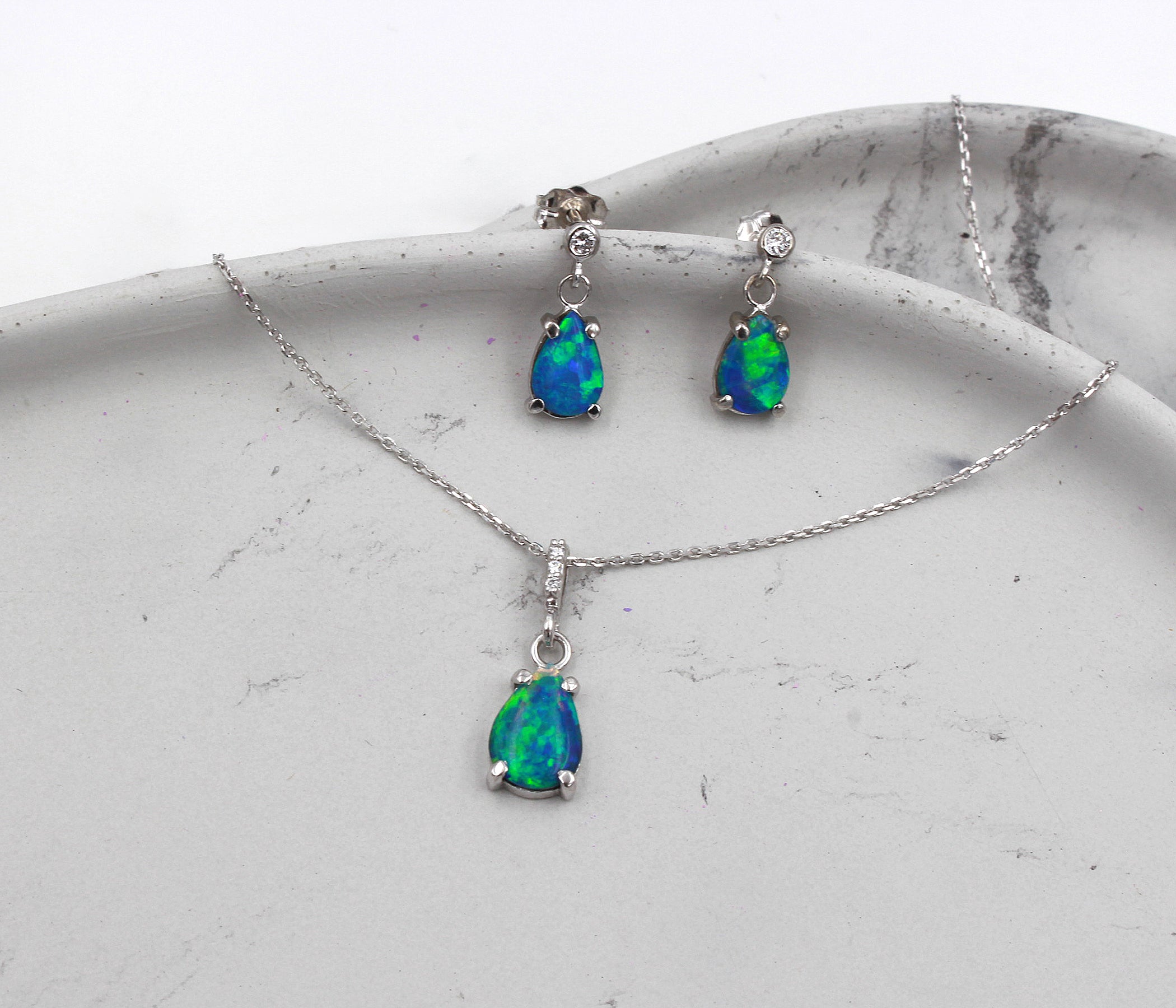 Small Teardrop Opal Diamond Necklace Earrings Set