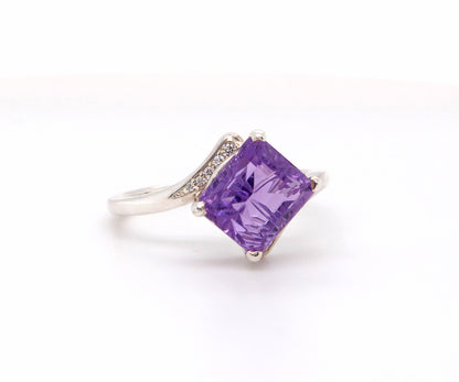 Anillo de trillón de amatista rosa tejido