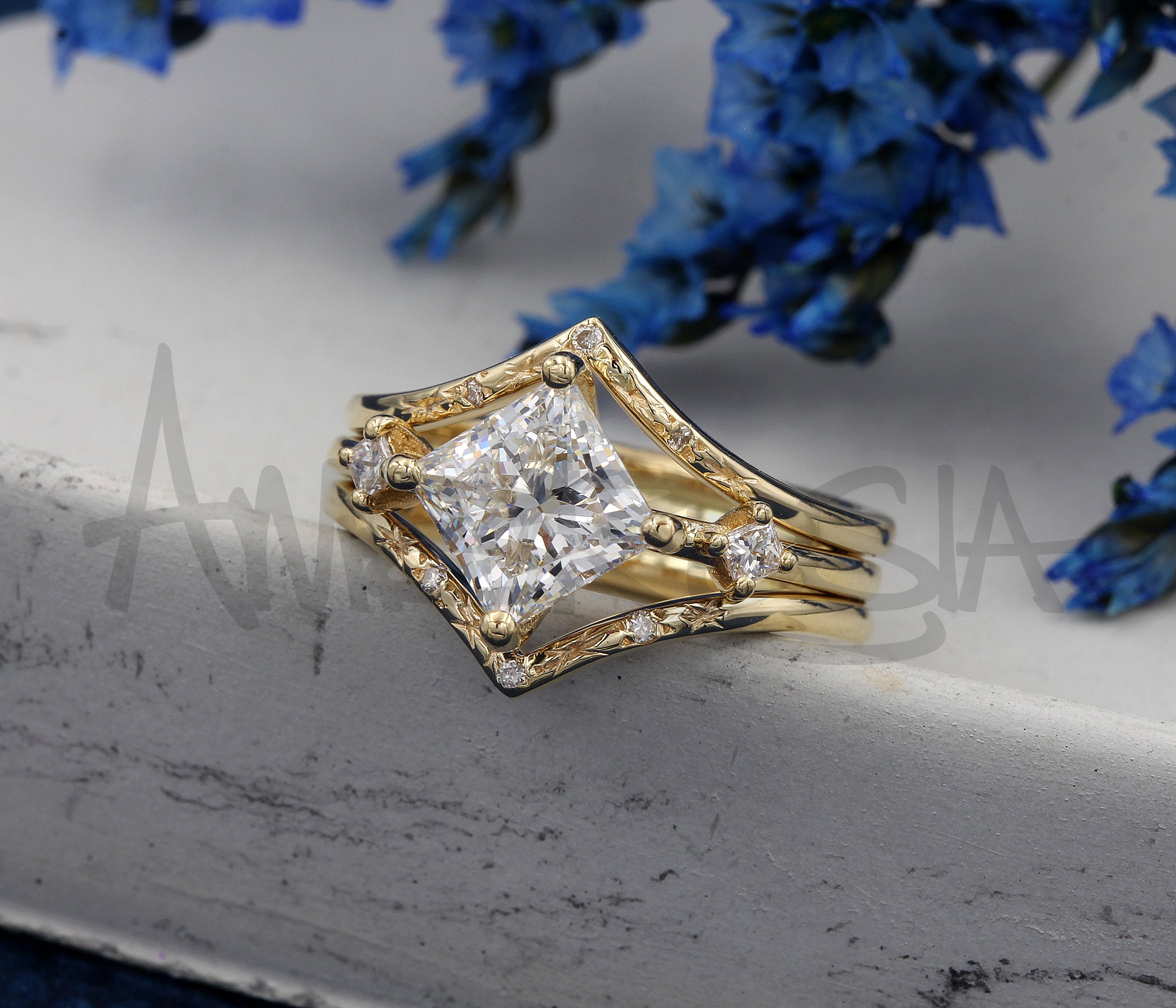 Princess Cut Diamond Starburst Wedding Ring
