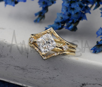 Princess Cut Diamond Starburst Wedding Ring