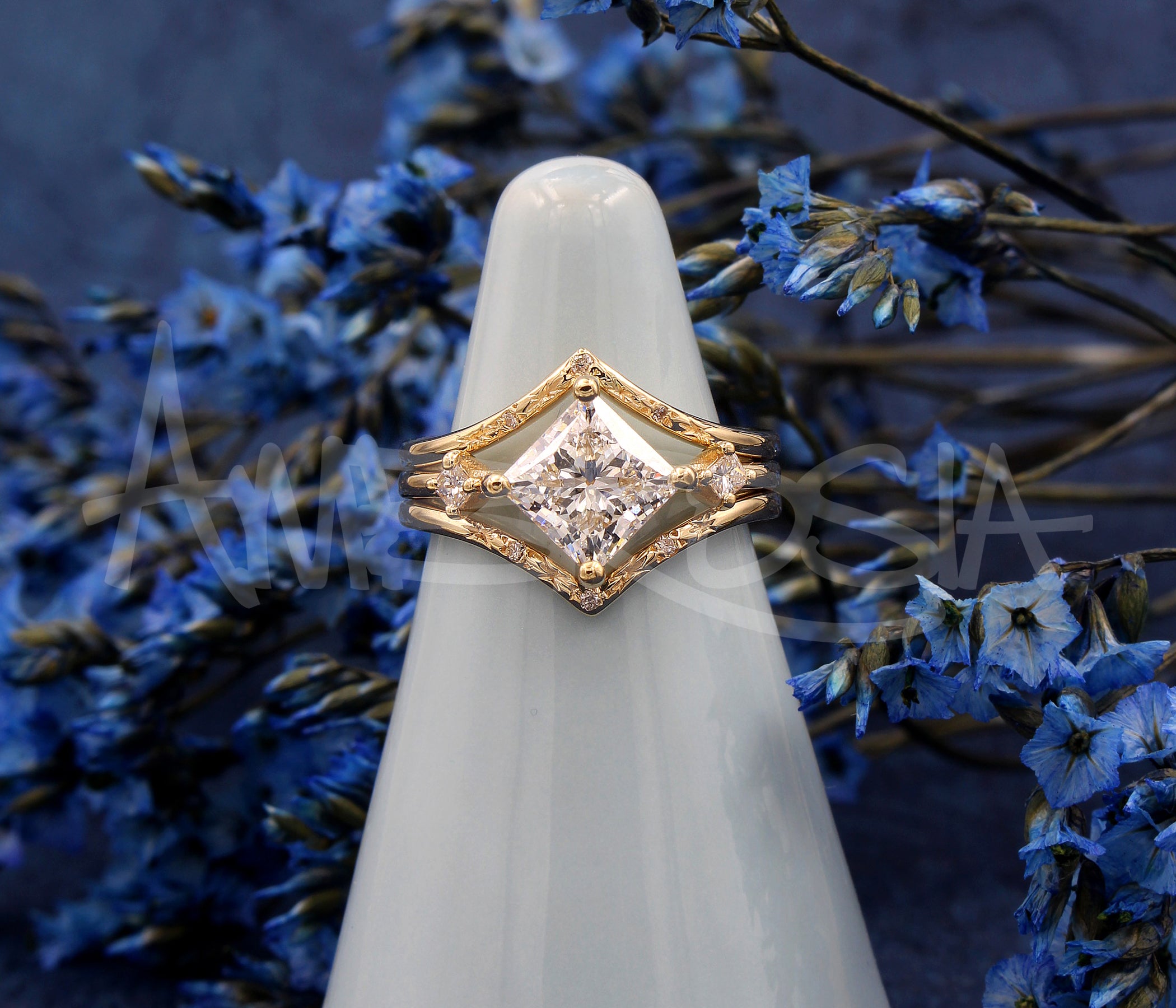 Princess Cut Diamond Starburst Wedding Ring
