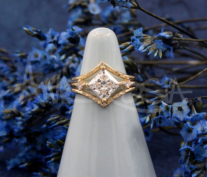 Princess Cut Diamond Starburst Wedding Ring