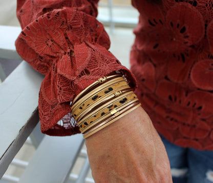 Elegant Animal Print Gold Tan Leather Bracelet