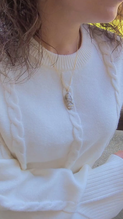 Oval Gold Inlay Quartz Diamond Gold Necklace